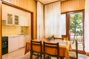 Trogir apartment Blaga